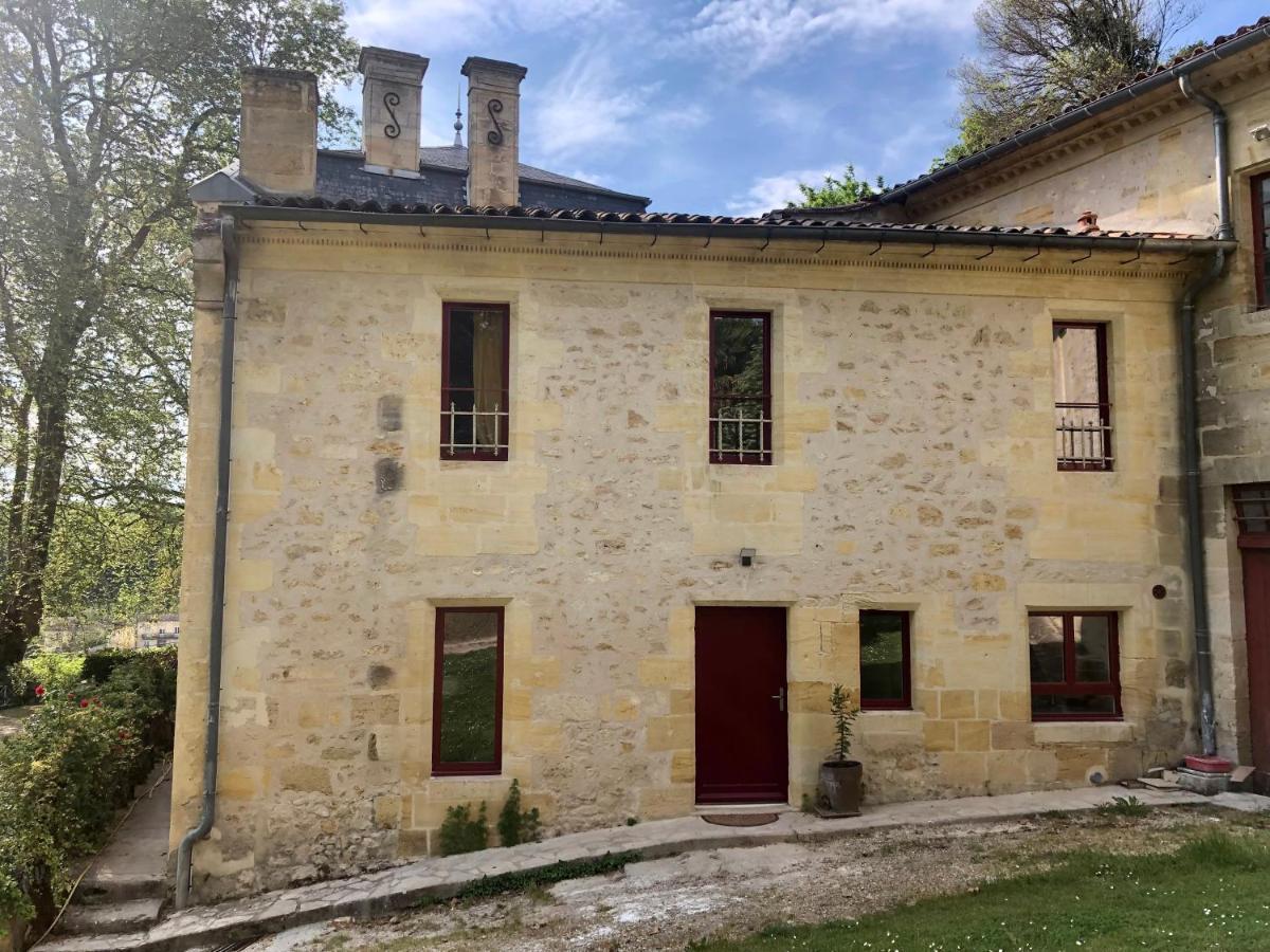 L'Abbaye Du Chateau Du Vallier Langoiran Exteriör bild