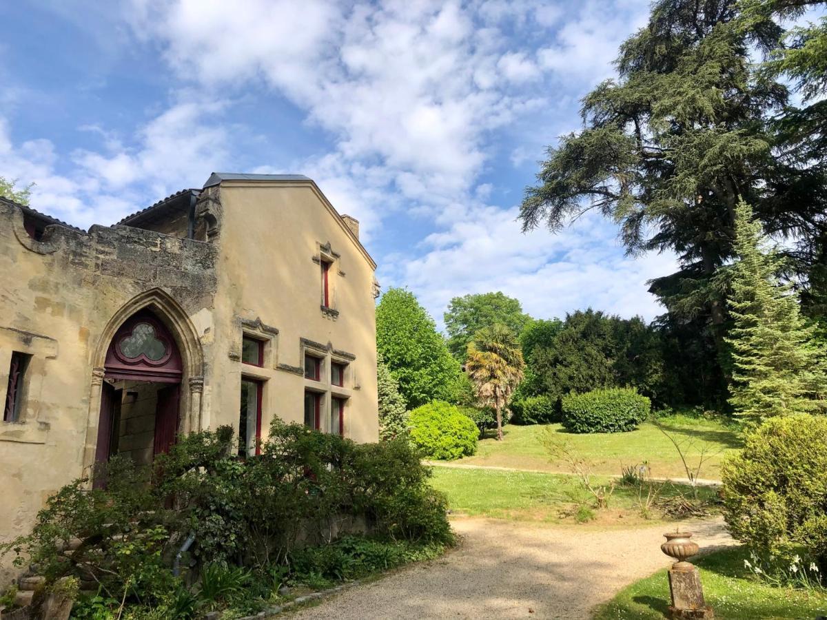 L'Abbaye Du Chateau Du Vallier Langoiran Exteriör bild